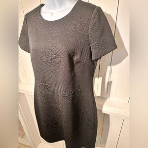 NWT Calvin Klein Black Dress Rose Embossed Gold Zippered Women’s Size 10 Classy